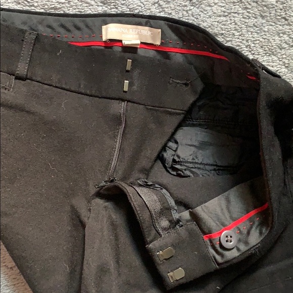 Banana Republic Women’s 2 skinny black pants - Picture 3 of 3